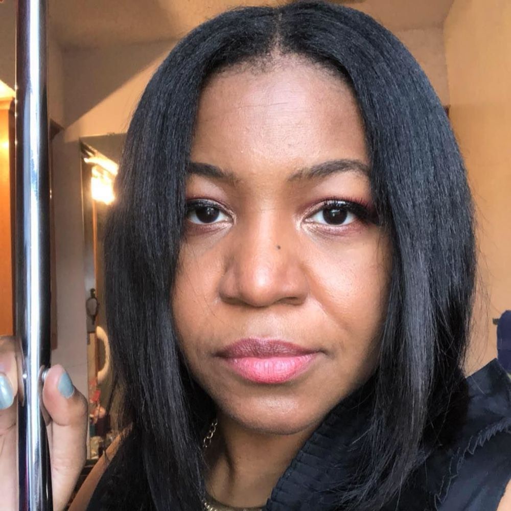 Meet your Posher, Phelicia